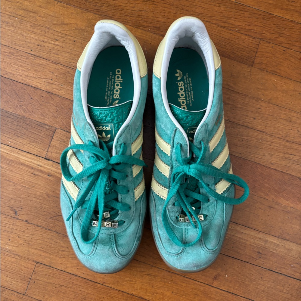 Adidas Sambas